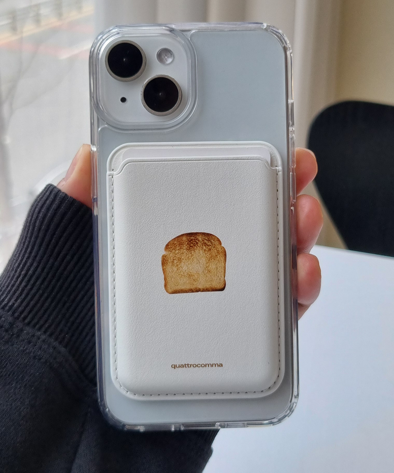 quattrocomma(クアトロコンマ)の「toast MagSafe leather card wallet (Smartphone Accessories)」