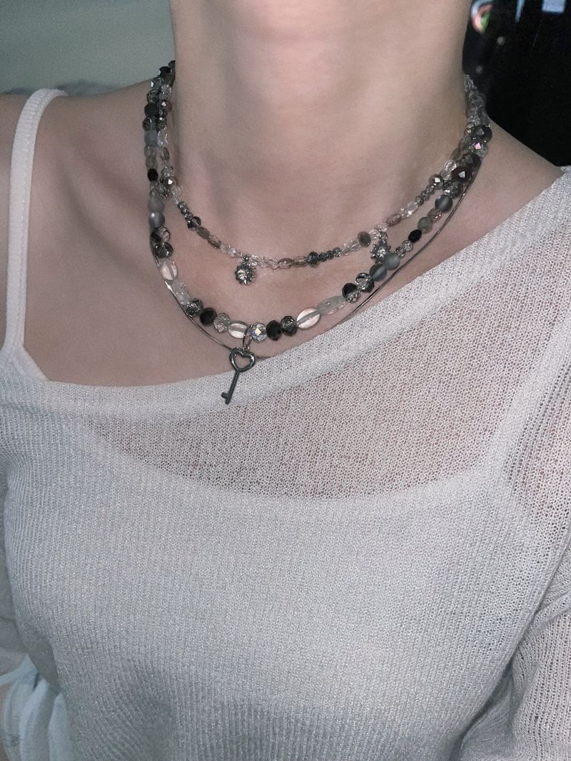 sun black Necklace