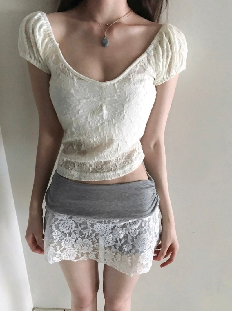 cloudemotion（クラウドエモーション）の「owen full & lace volume top（Tops）」