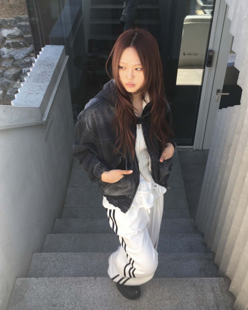 Denim hood jacket