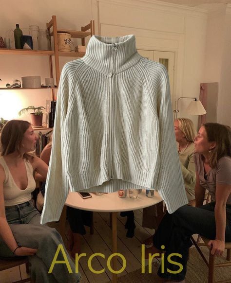 Turtleneck knitwear zip-up