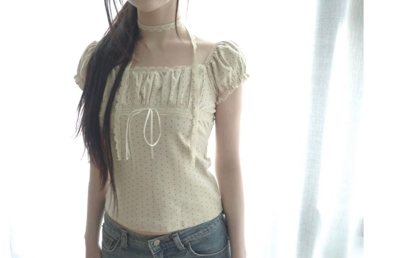 hazel scarf tee