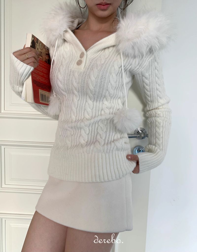 Snow Buddy Hood Twisted Knitwear