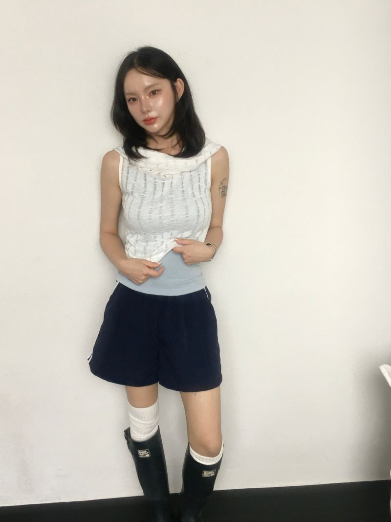 Two-line nylon washable shorts (8c)