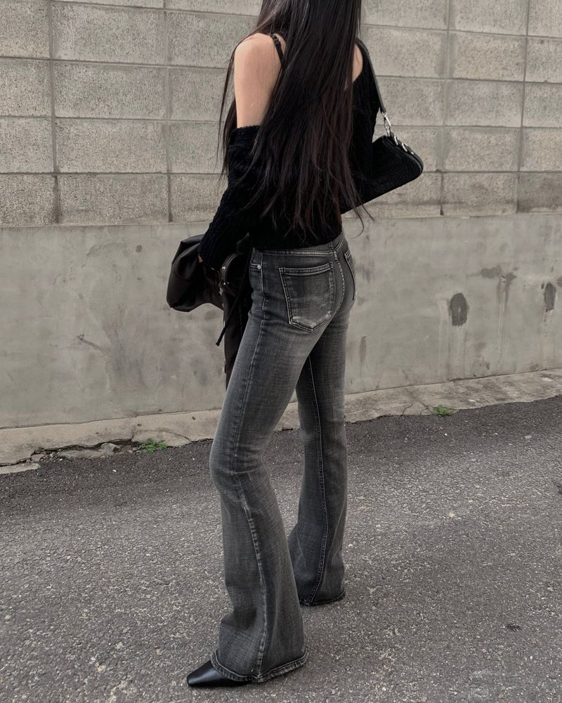 Strap flat shoes