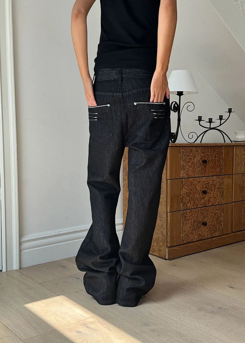 UNISEX) LEATHER STITCH FLARE DENIM (S-L)