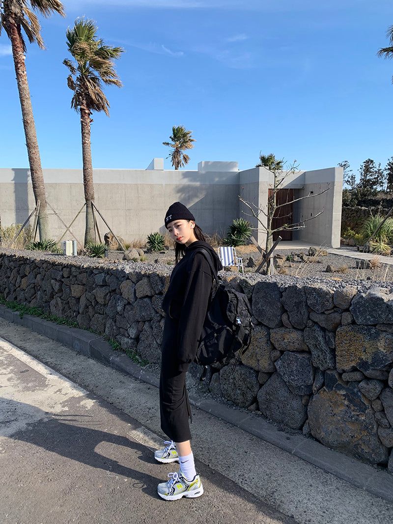 [MADE] Stern hip sweatshirt