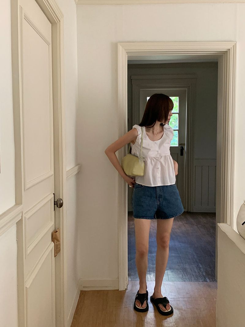 [MADE] Delrose Denim Shorts