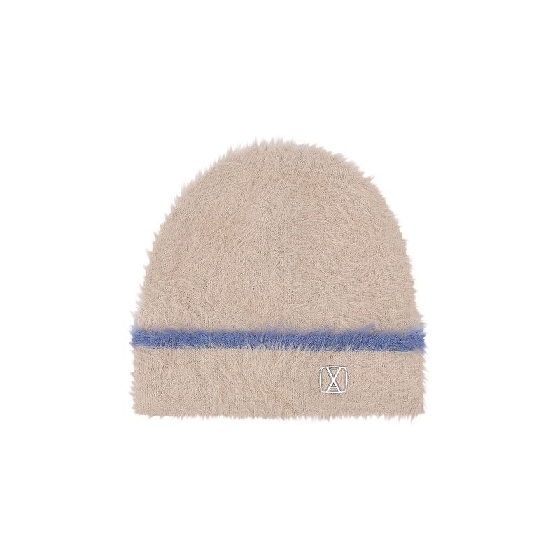 VA Square Stud Hairy Beanie / Beige