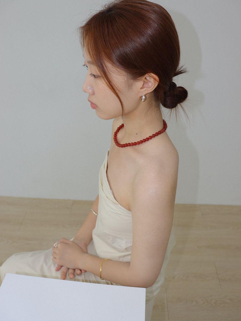 AGATE BALL NECKLACE