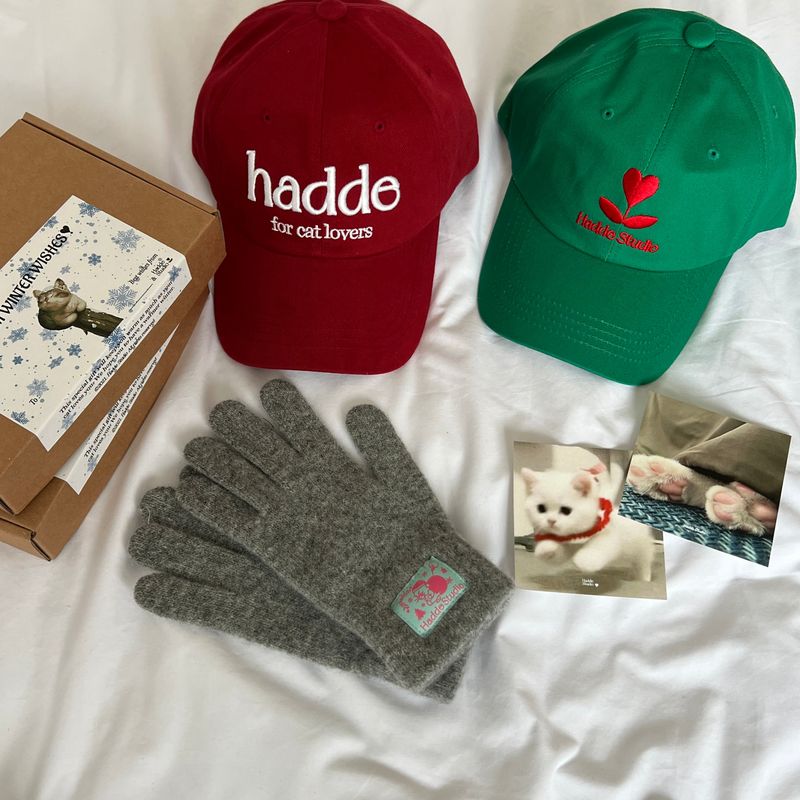 FOR CAT LOVERS RED BALL CAP