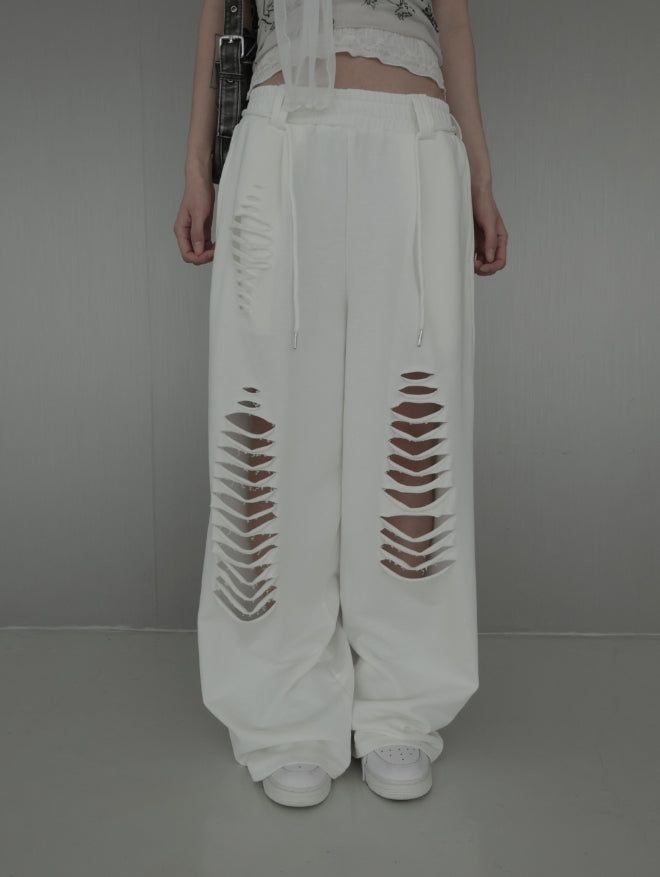 mnem（ムネム）の「Fray Cutout Sweatpants（Pants）」