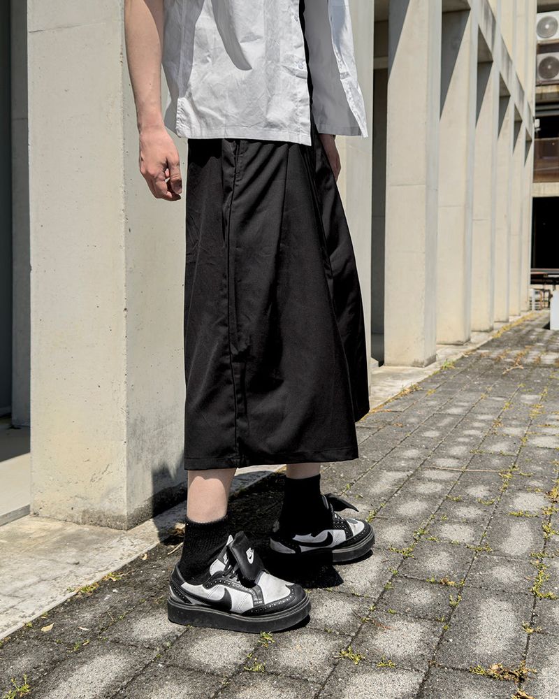 Kai Twin-Tuck Bermuda Slacks