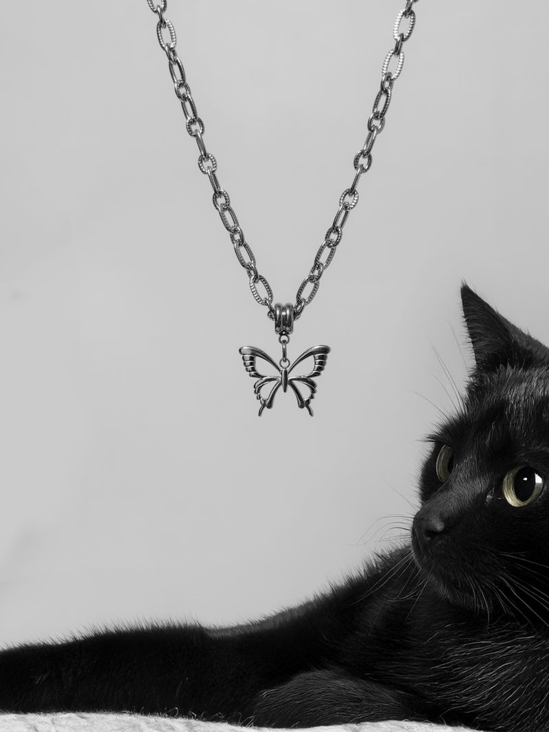 Kamikochi Butterfly Chain Necklace