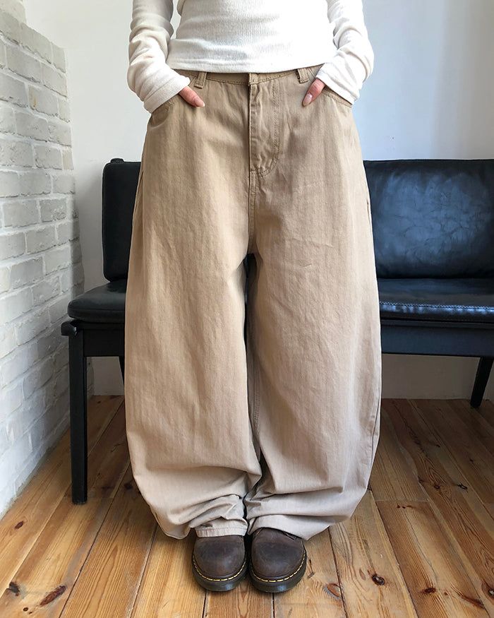 Kron Back Pocket Stud Cotton Pants