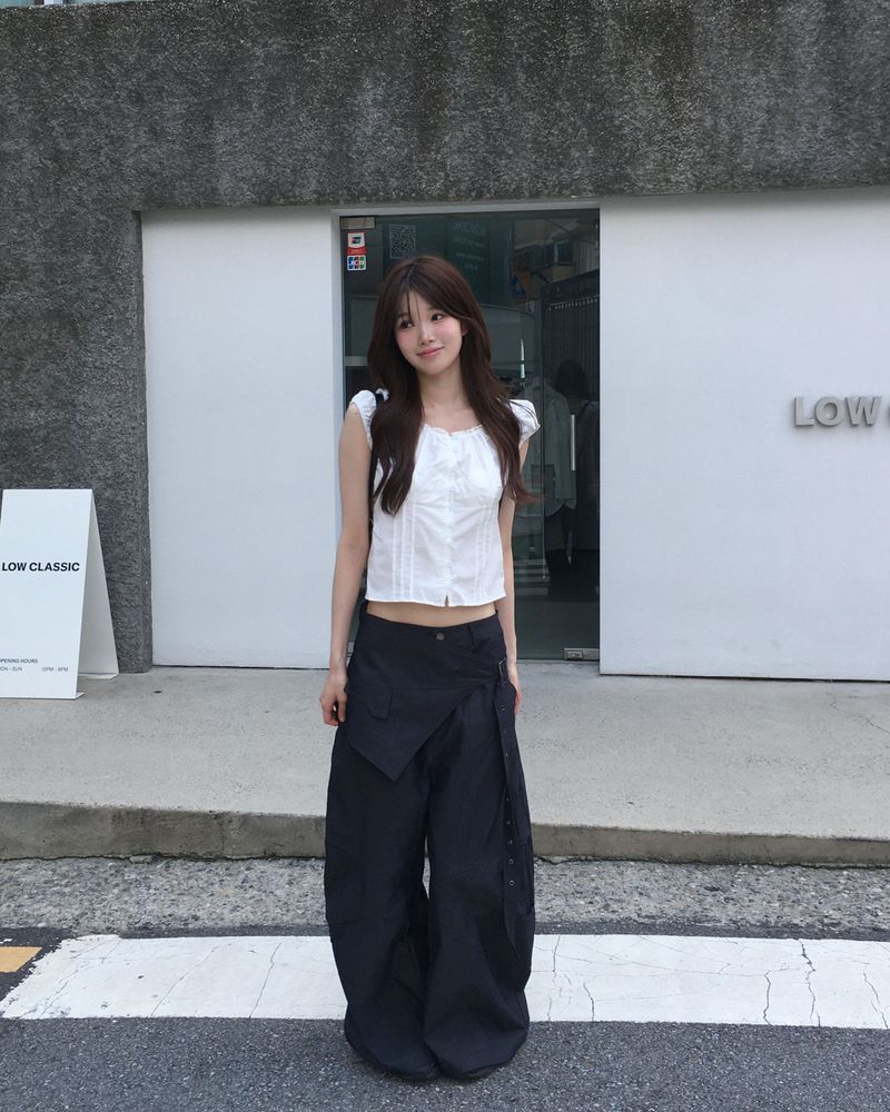 Shirring pintuck puff blouse