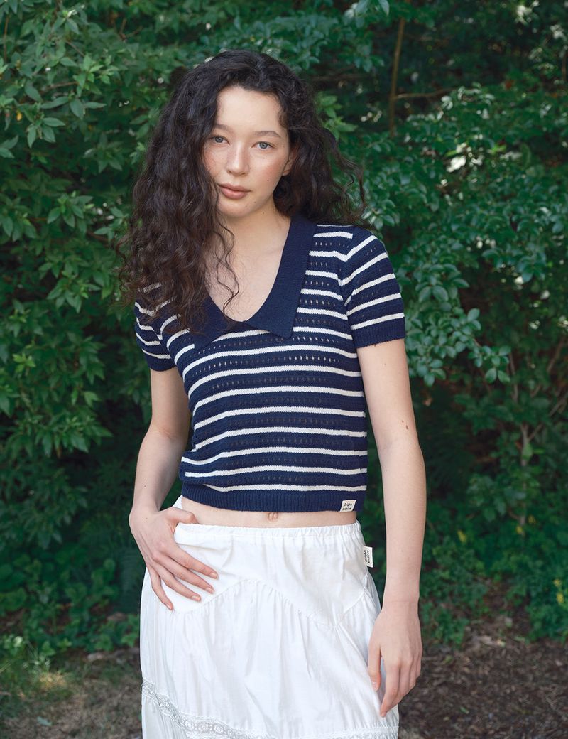 Stripe Deep V Collar Knit Top_Navy