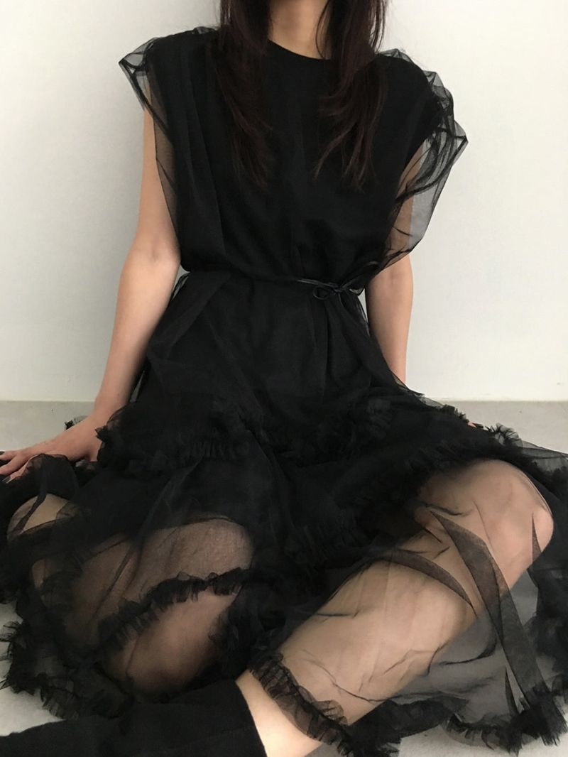 nobiyaka（ノビヤカ）の「Sha belt sleeveless top（Tops）」