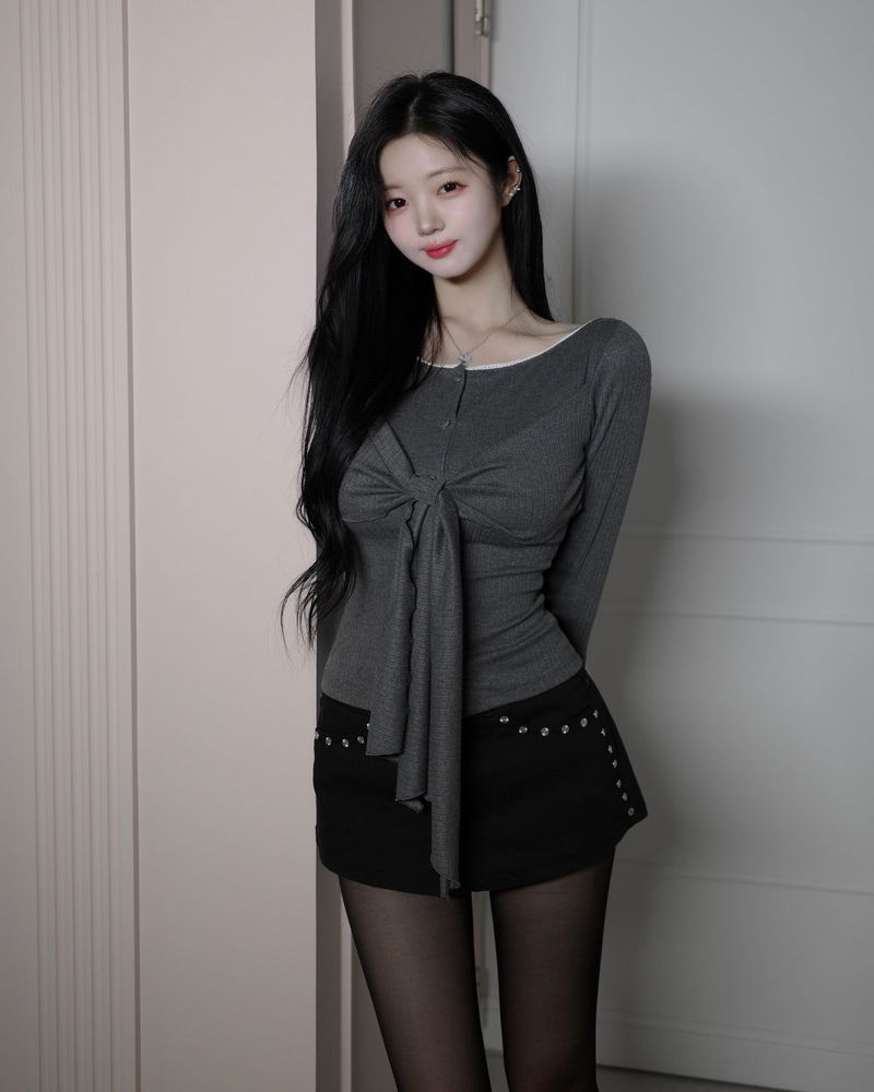 Jujube Lace Top