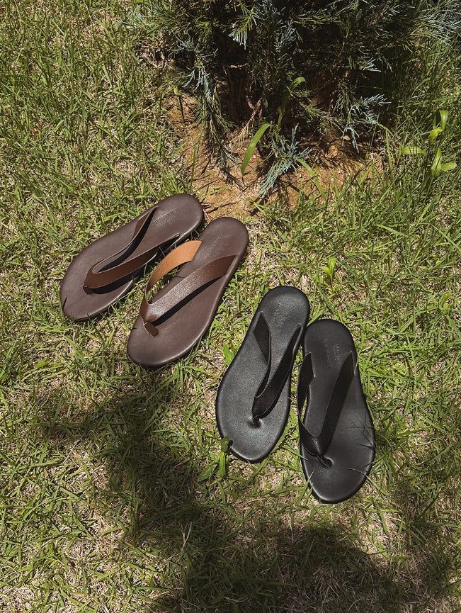 2PLAN(ツープラン)の「Lobby Slider Leather Slippers(Shoes)」