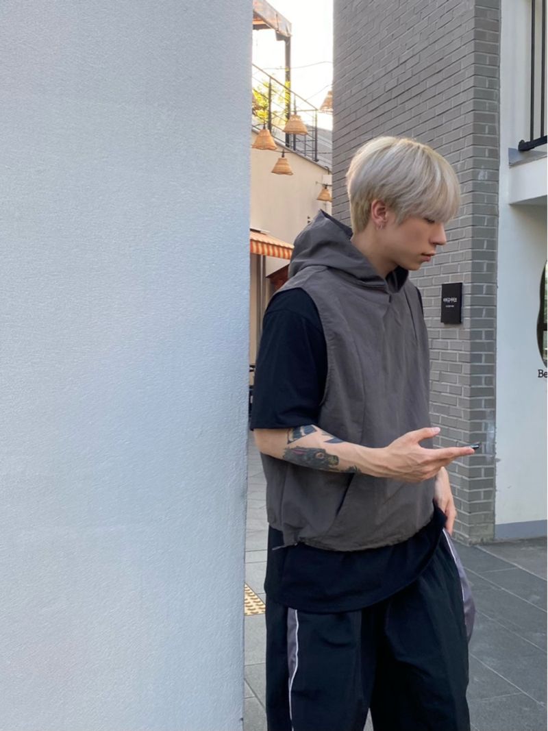 Snap Hooded Nylon Vest 3C