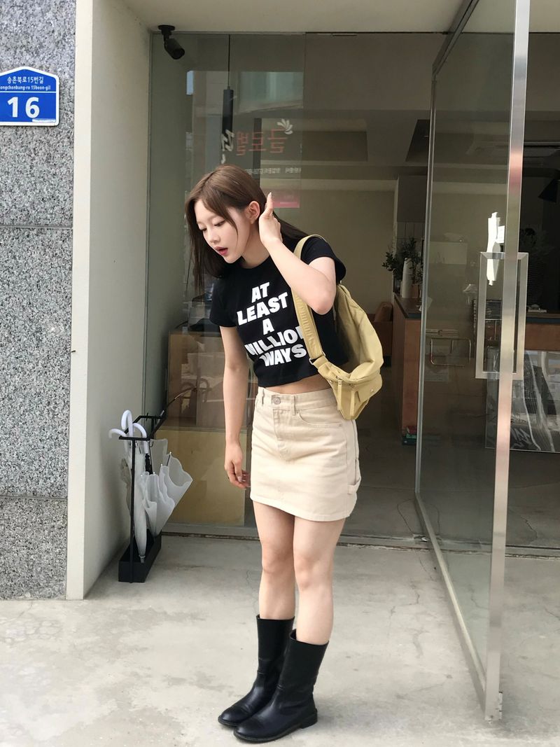 Zip pocket fanny bag 