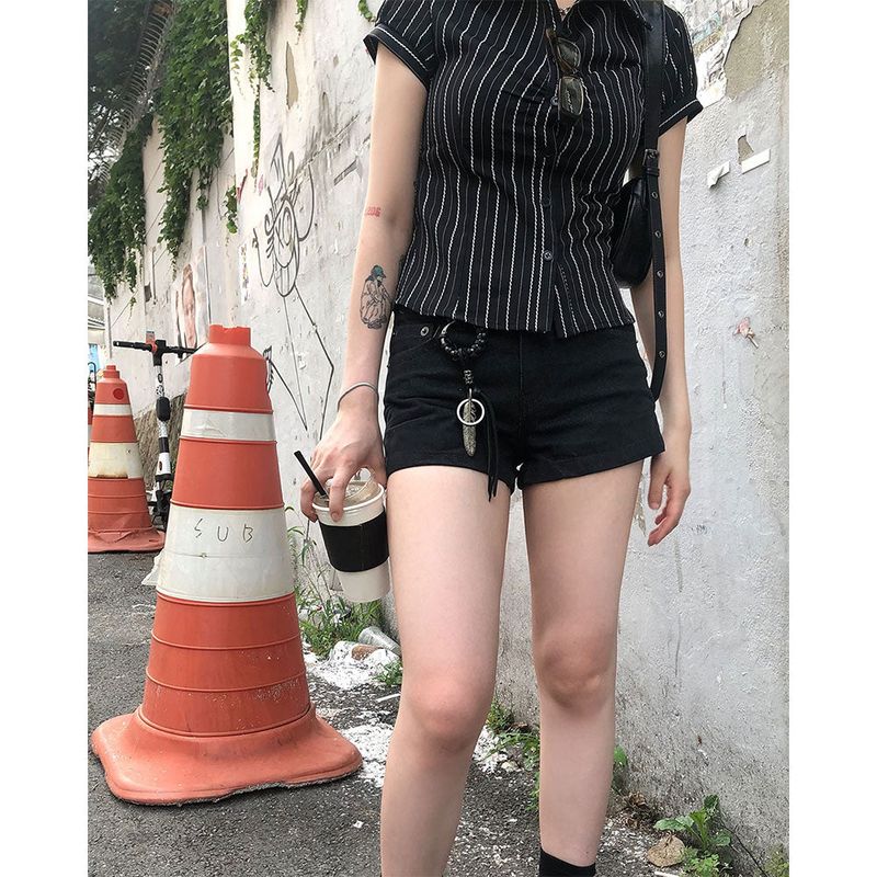007 Short Pants