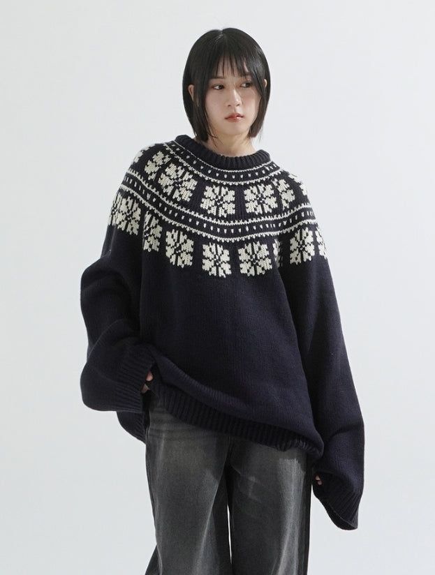 Nordic snow flake knit