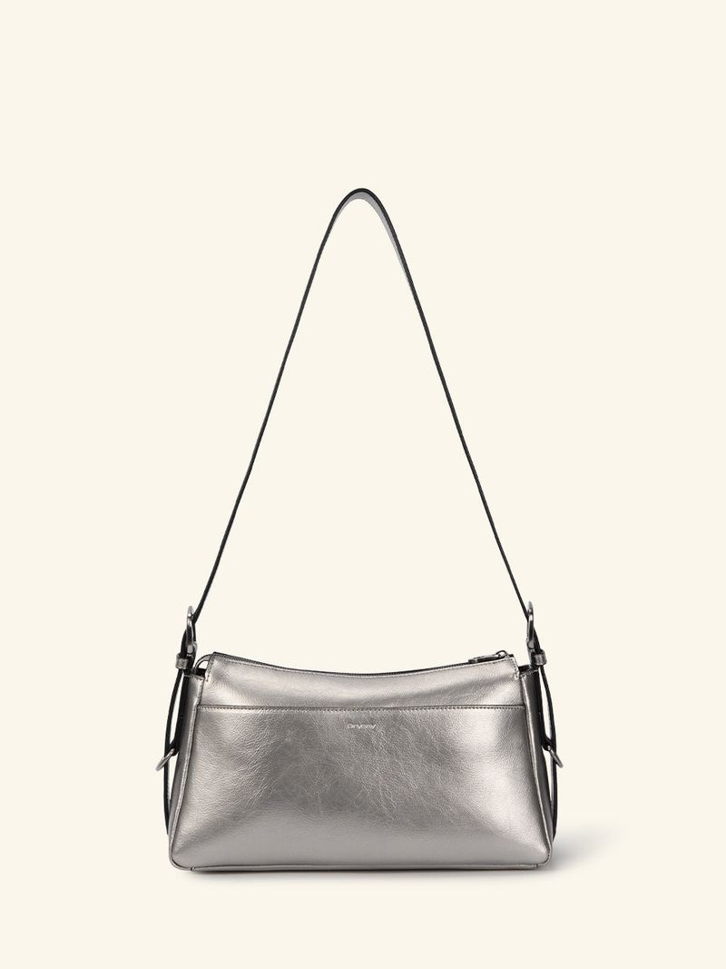 Moto Shoulder