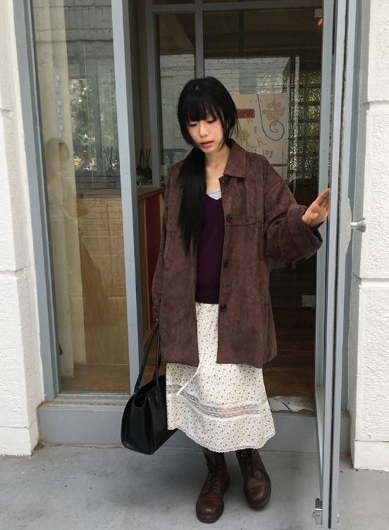 Akkishi Leather Square Shoulder Bag