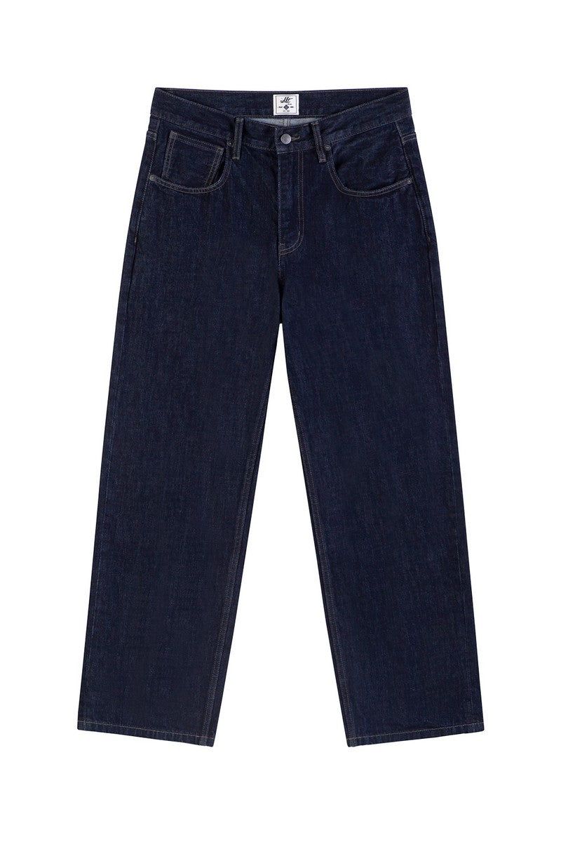 IDLT Basicsの「Raw Washed Straight Leg Jeans(Pants)」