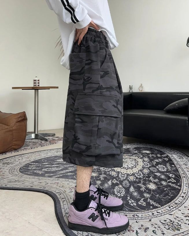Pael Camo Cargo Bermuda Pants