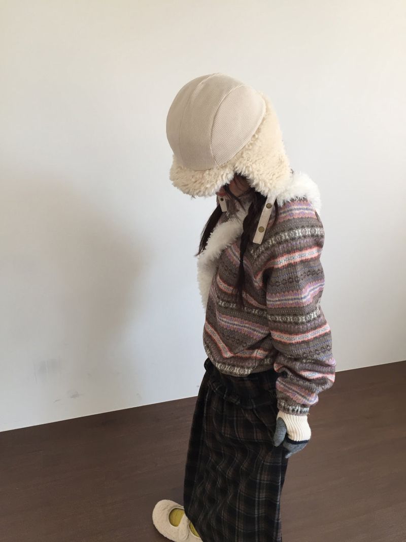 Reversible Boucle Trapper Hat (2 Colors)