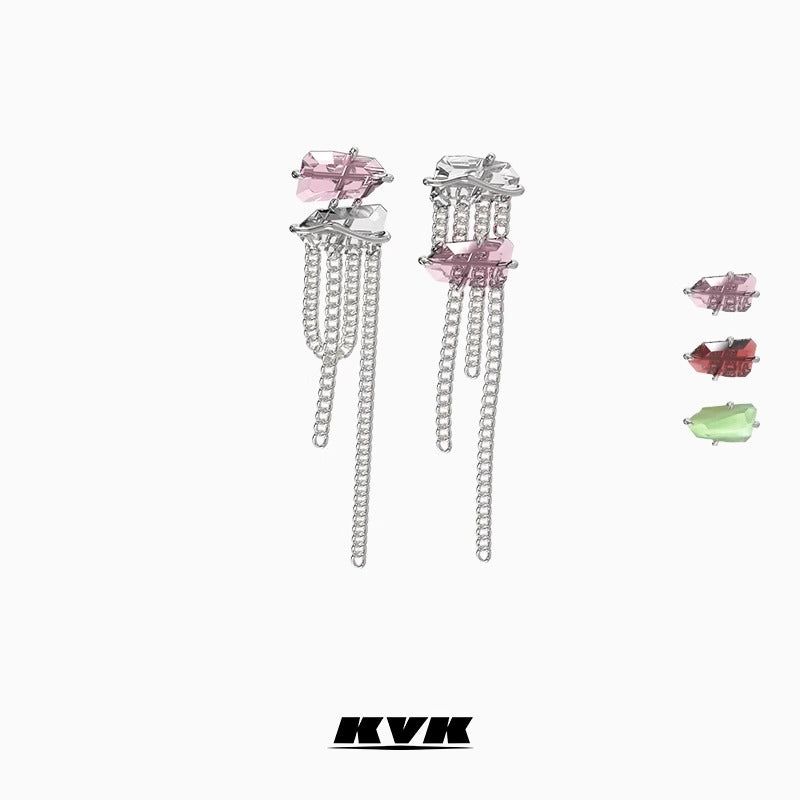 KVK（ケーブイケー）の「KVK ザブロッサム ピーチブロッサムシリーズ イレギュラークリスタルタッセルピアス (グリーンオパール)（アクセサリー）」