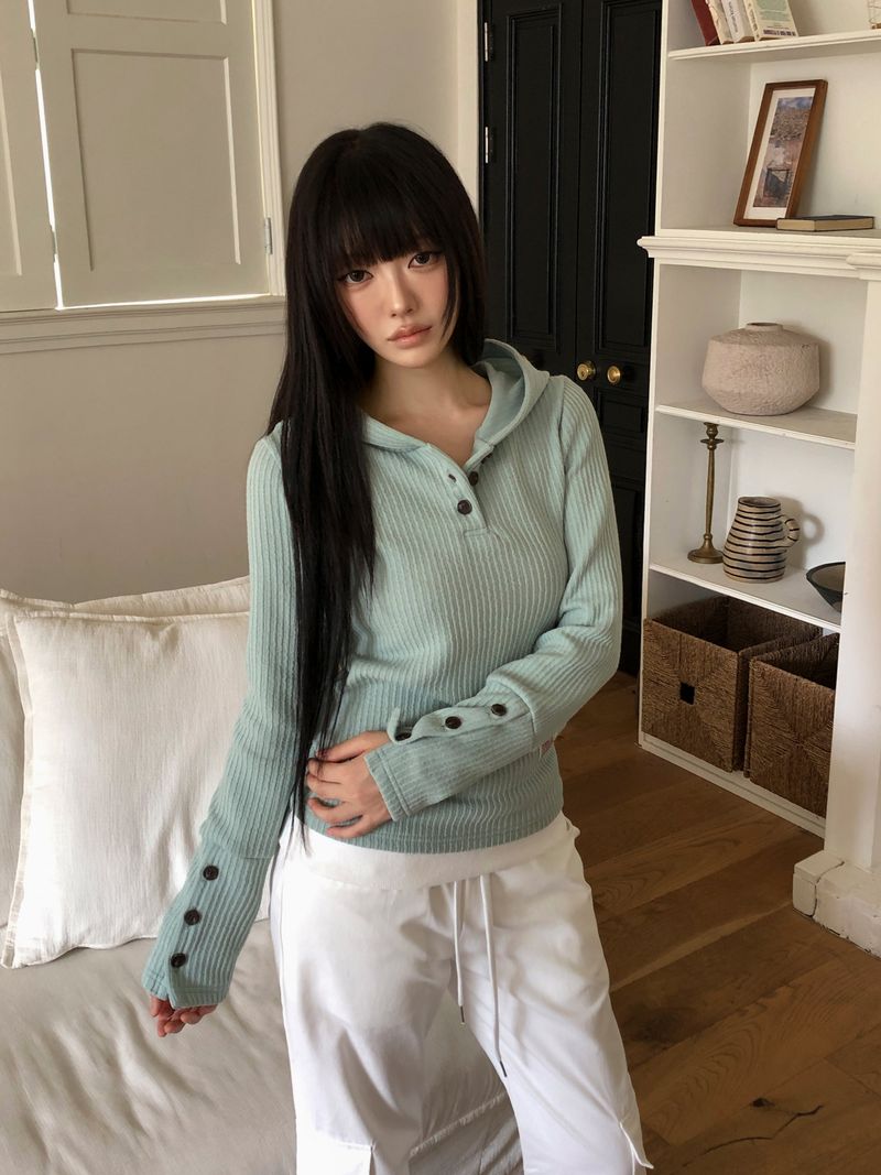 Piggle Cropped Button Hooded T-Shirt