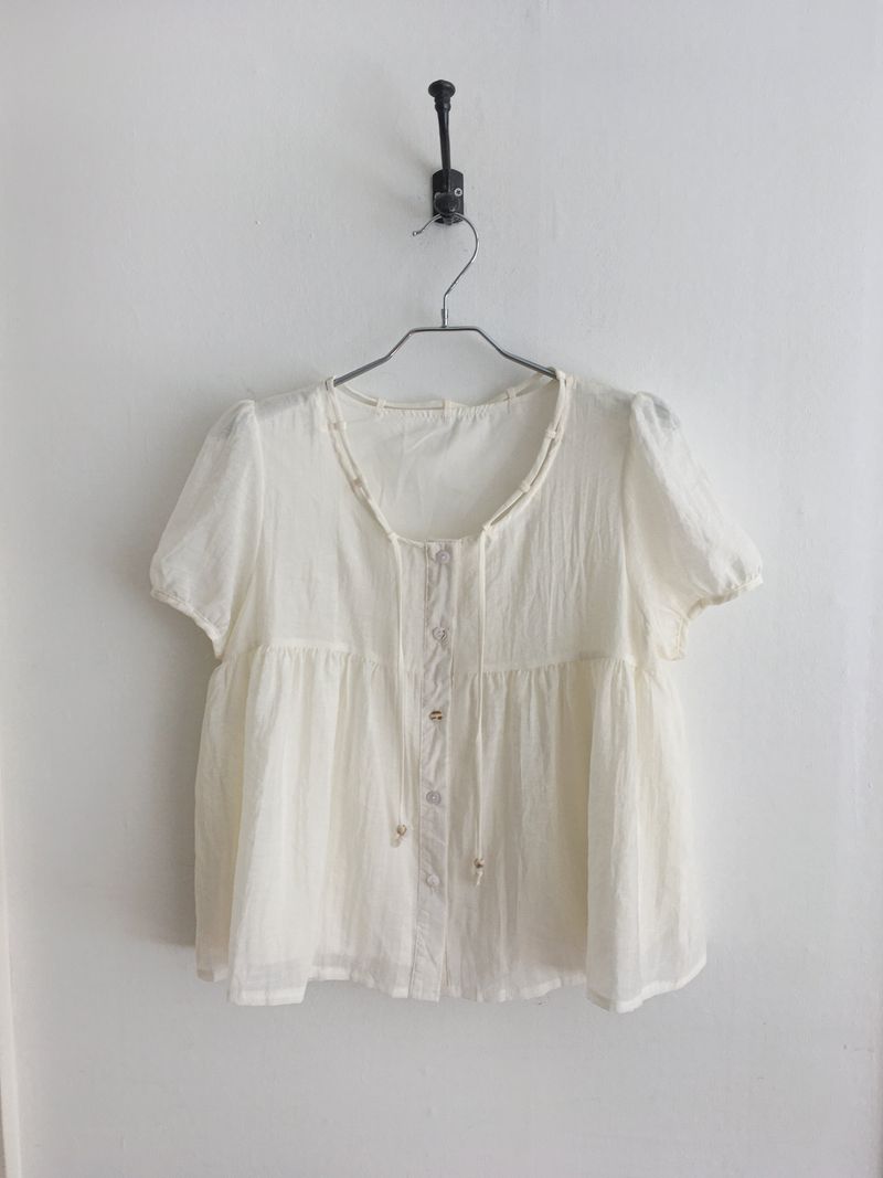 Yoka String Short-Sleeve Blouse