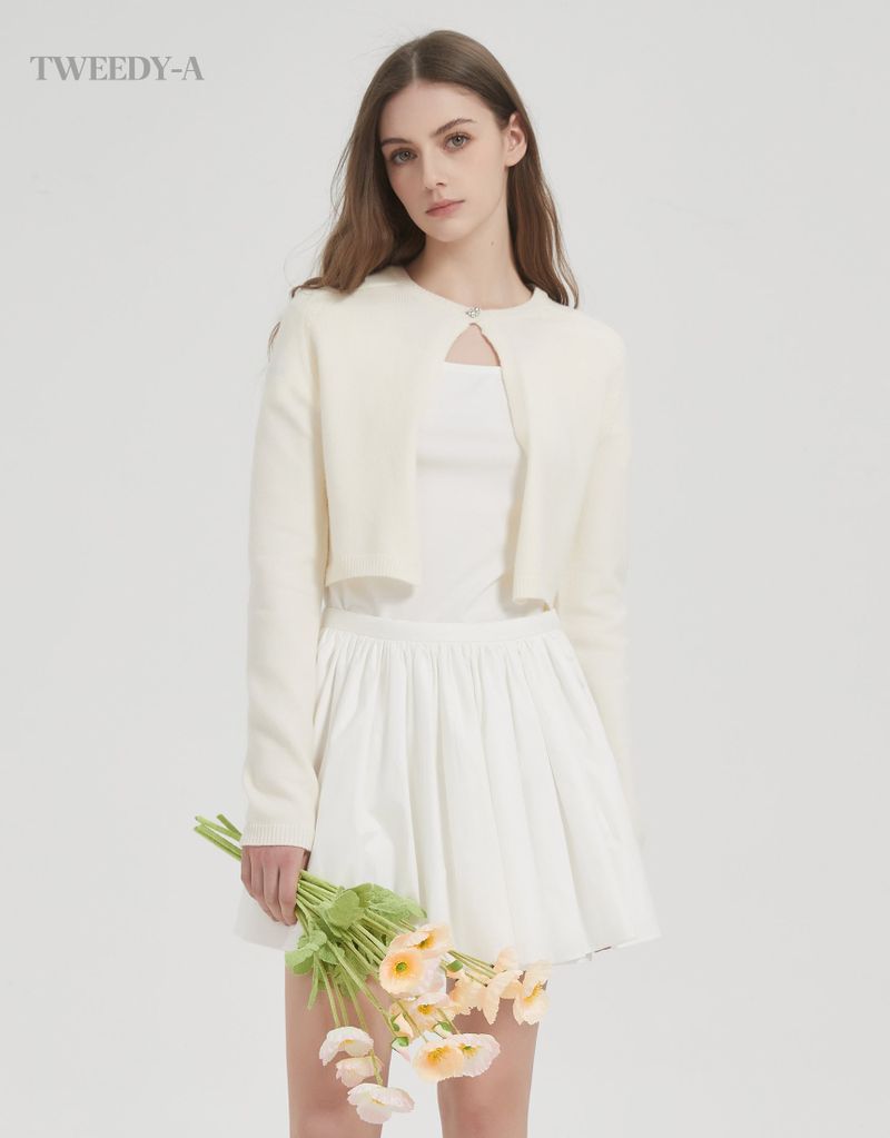 Catherine Hart one-button knit cardigan ivory