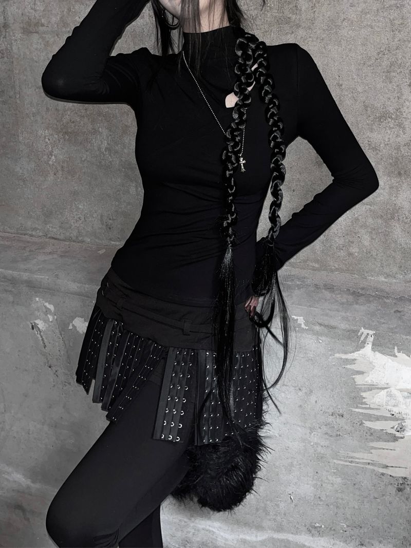 diagonal cut-out half neck T