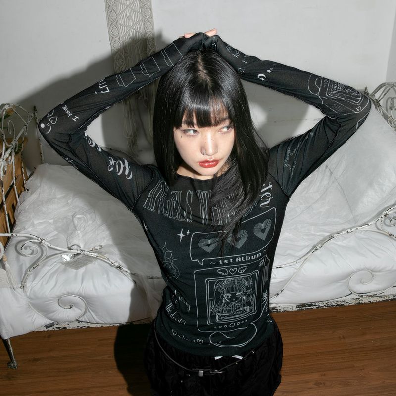 Computer Angel Print Top - BLACK
