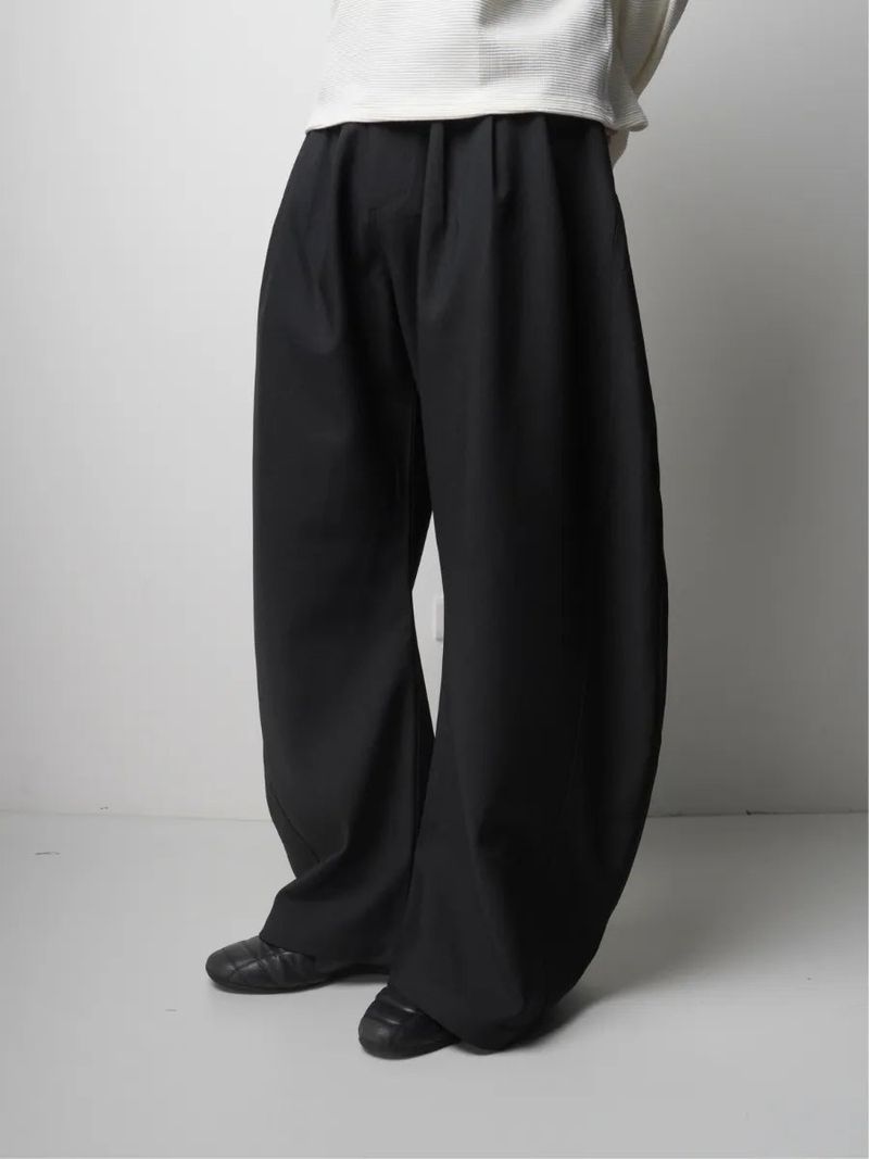 PT6 Pleated Scimitar-Cut Trousers