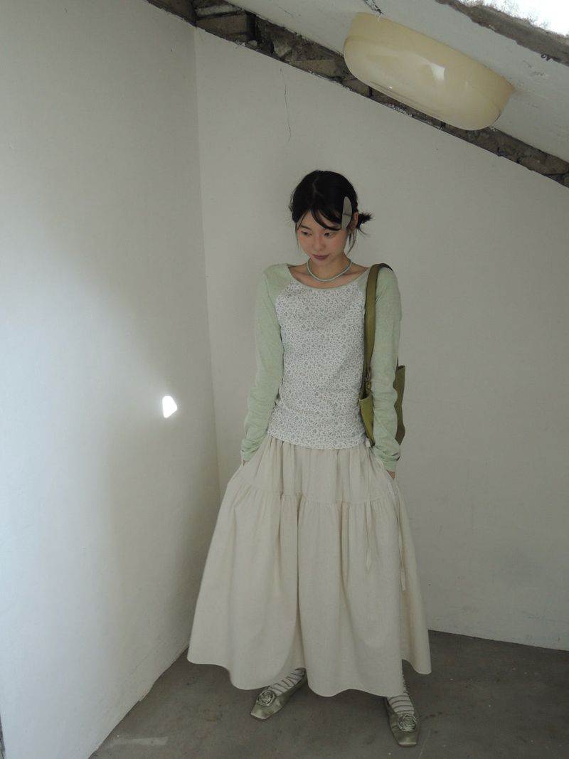 [prts made] フラワーベースボールTシャツ (グリーンティー)