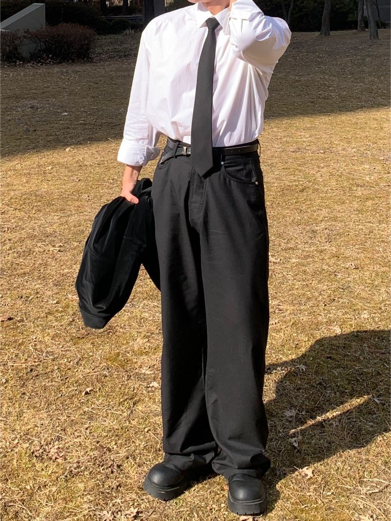 Mensfloor（メンズフロア）の「Urbano Straight Rivet Slacks（Pants）」