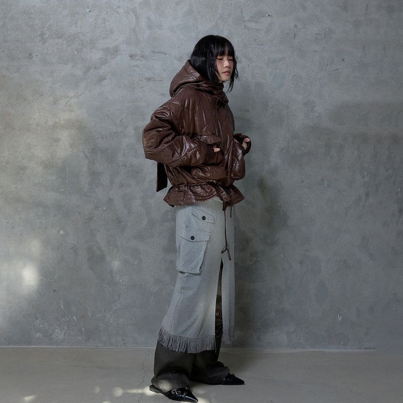 HIGH-GLOSS SCARF QUILTED JACKET
