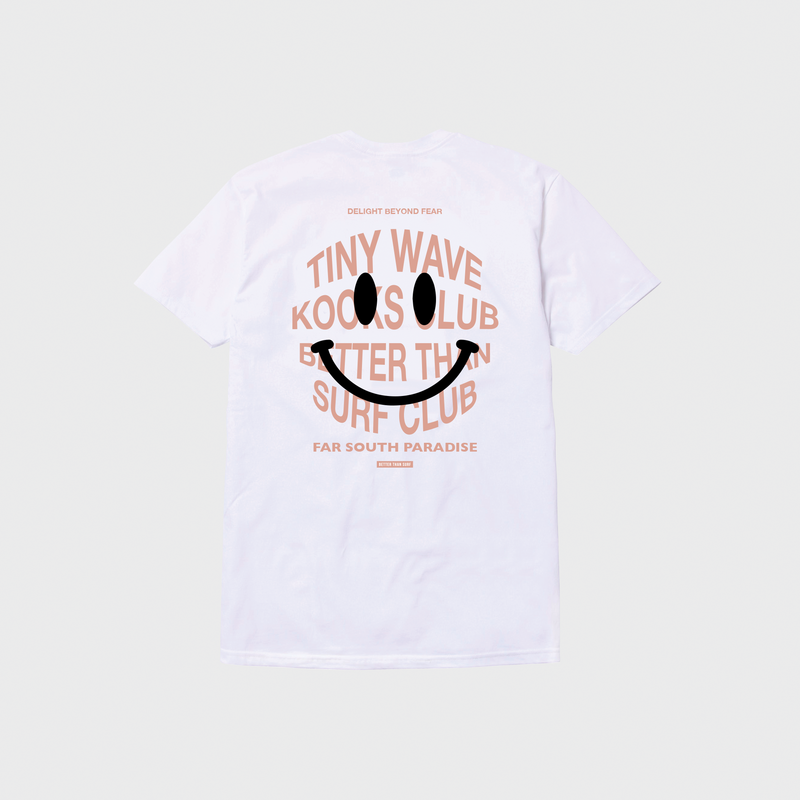 BETTER THAN SURF（べターザンサーフ）の「SMILE KOOKS CLUB TEE - PALE PINK（Tops）」