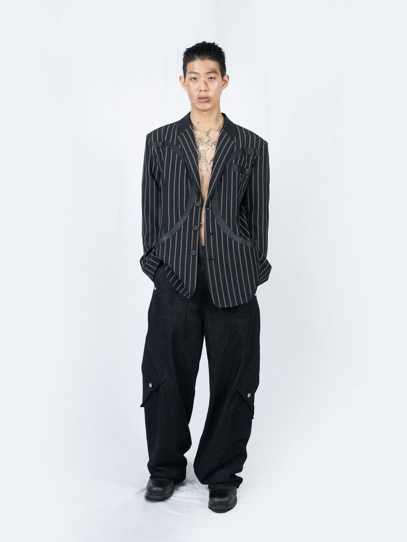 Circle Leather Patch Blazer (Black Stripe)