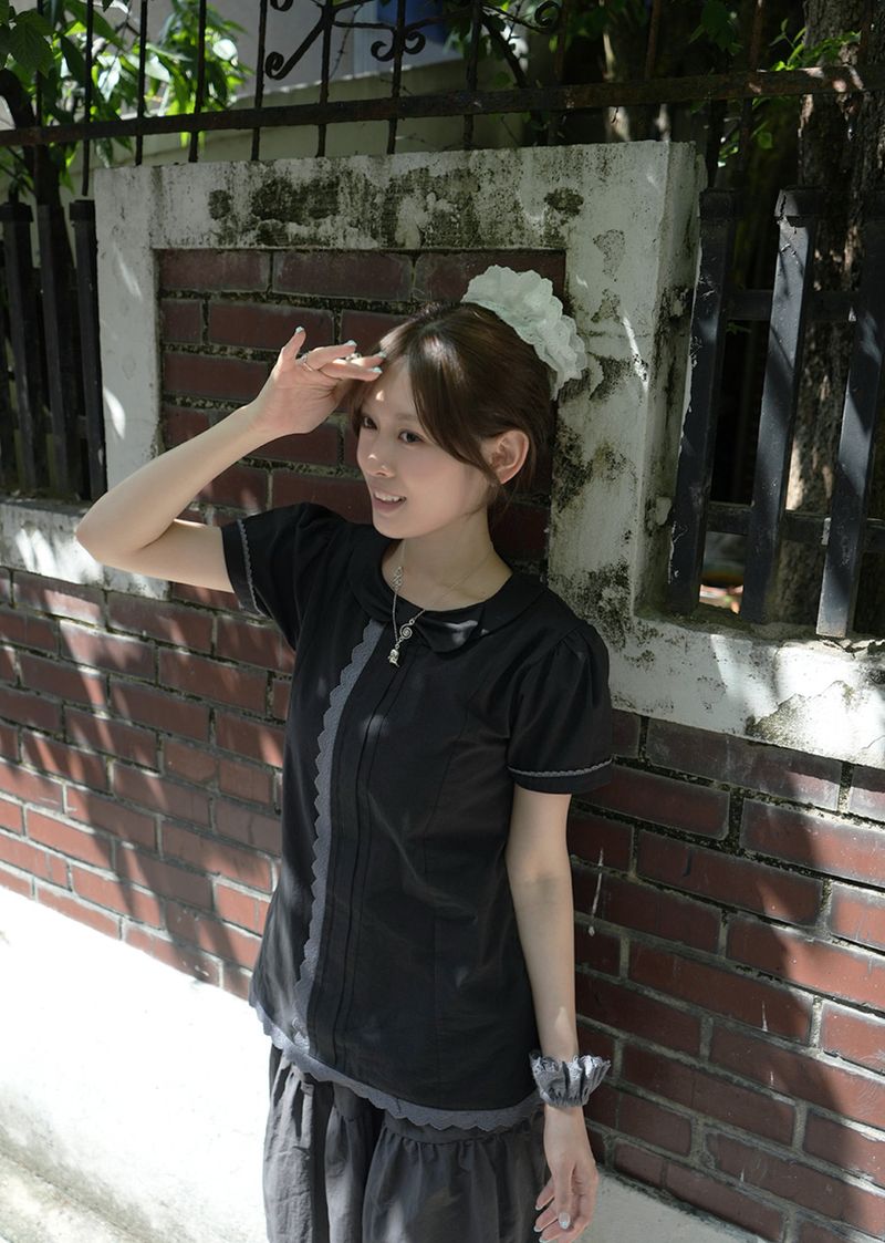 Lean Bow Blouse (black)