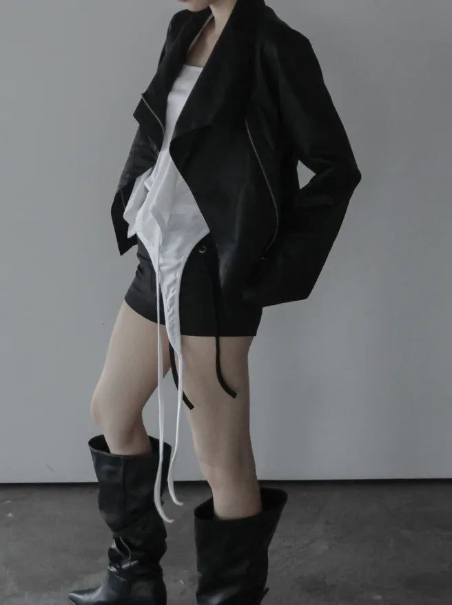 Moa Folding Eyelet Shorts