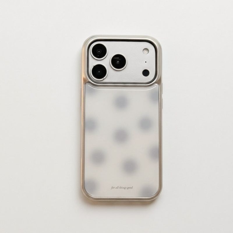for all things good（フォーオールシングスグッド）の「グレー ドット iPhoneケース（スマホグッズ/小物）」