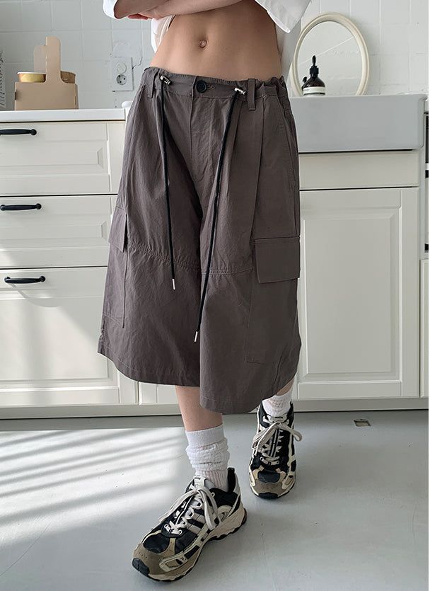 LIGHT CARGO BERMUDA PANTS (3C)