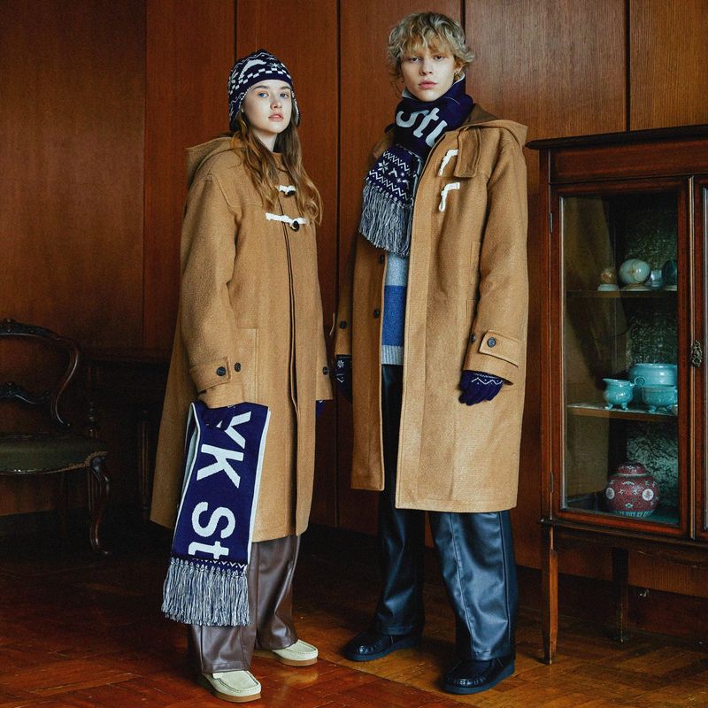 Dolphin nordic reversible knit muffler